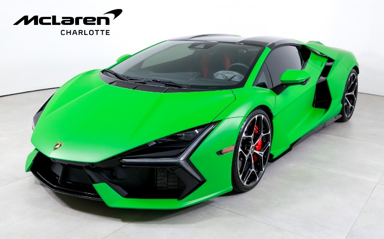 2024 Lamborghini Revuelto