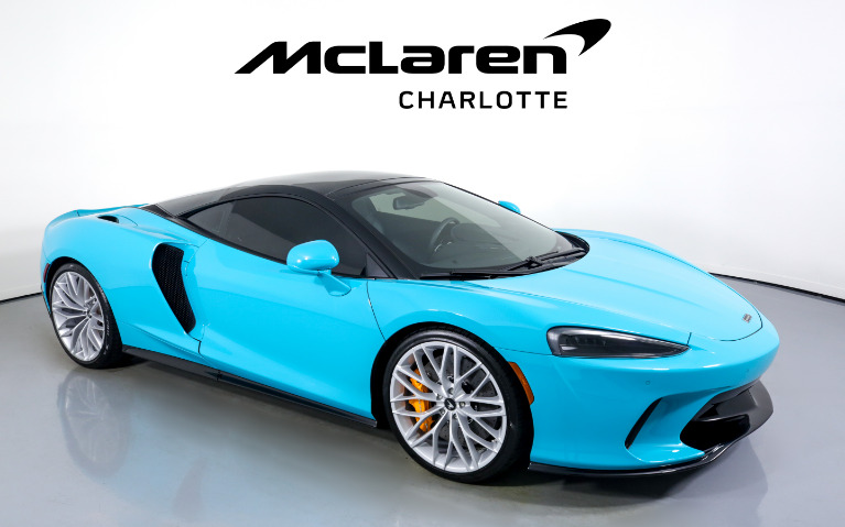 2022 McLaren GT