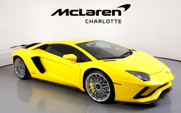 2017 Lamborghini Aventador