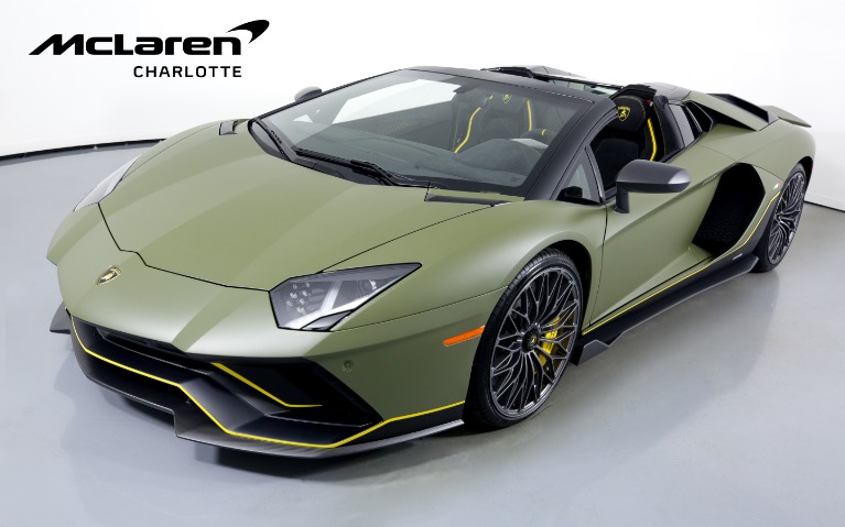 2022 LAMBORGHINI AVENTADOR