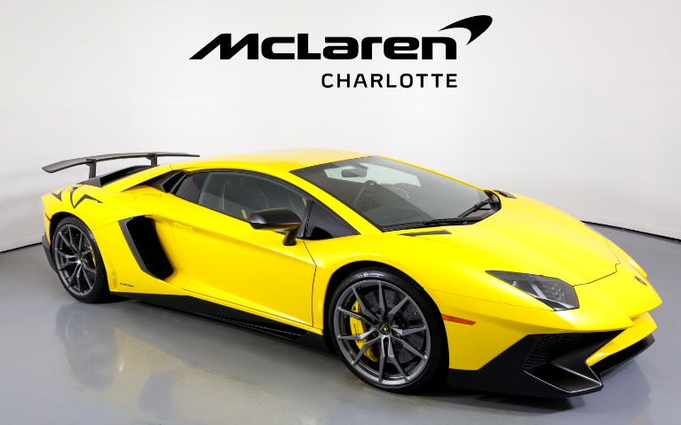 2016 Lamborghini Aventador