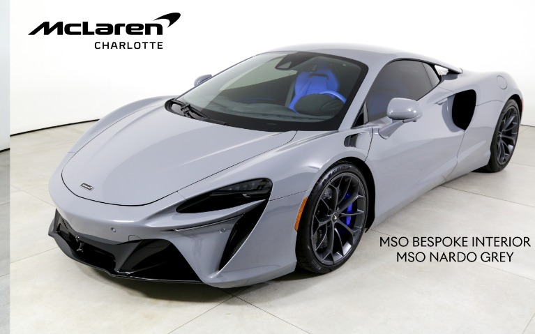 2023 McLaren Artura