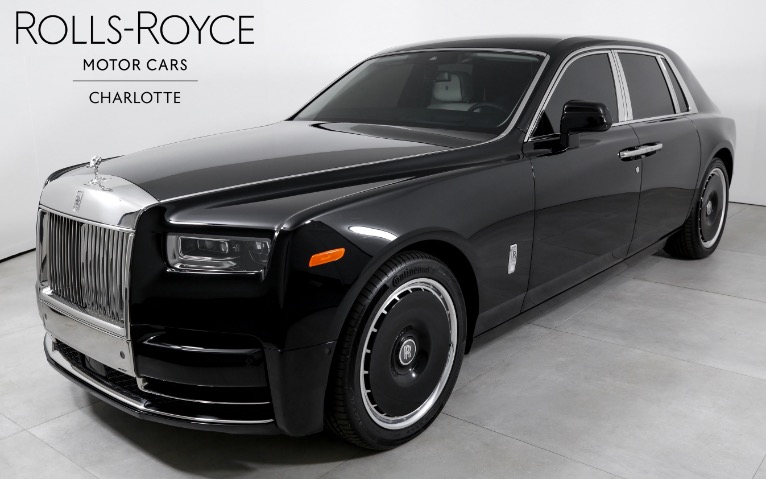 2025 Rolls-Royce Phantom