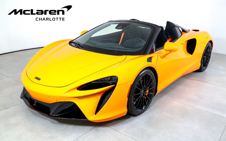 2026 McLaren Artura Spider