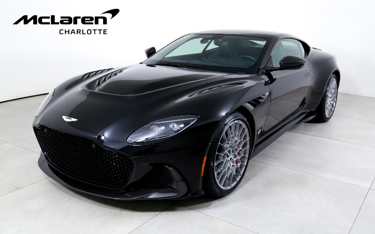 2023 Aston Martin DBS