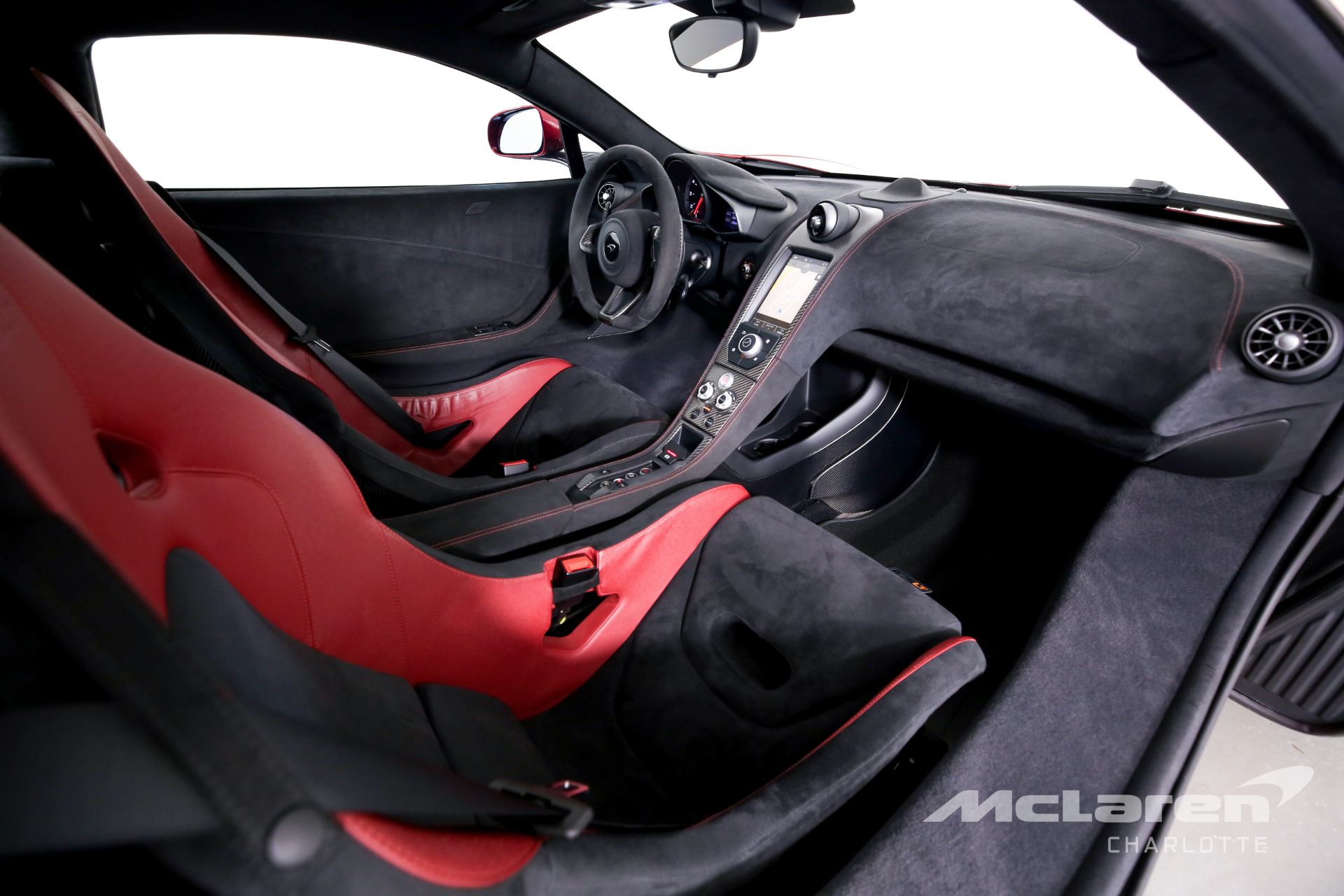 Used 2016 McLaren 675LT | Charlotte, NC