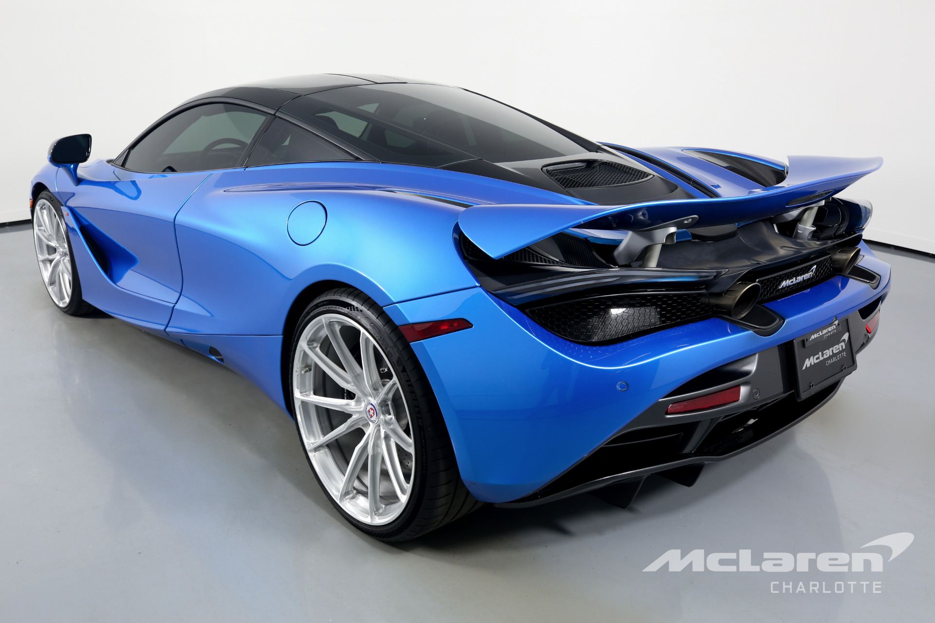Used 2019 McLaren 720S Performance | Charlotte, NC