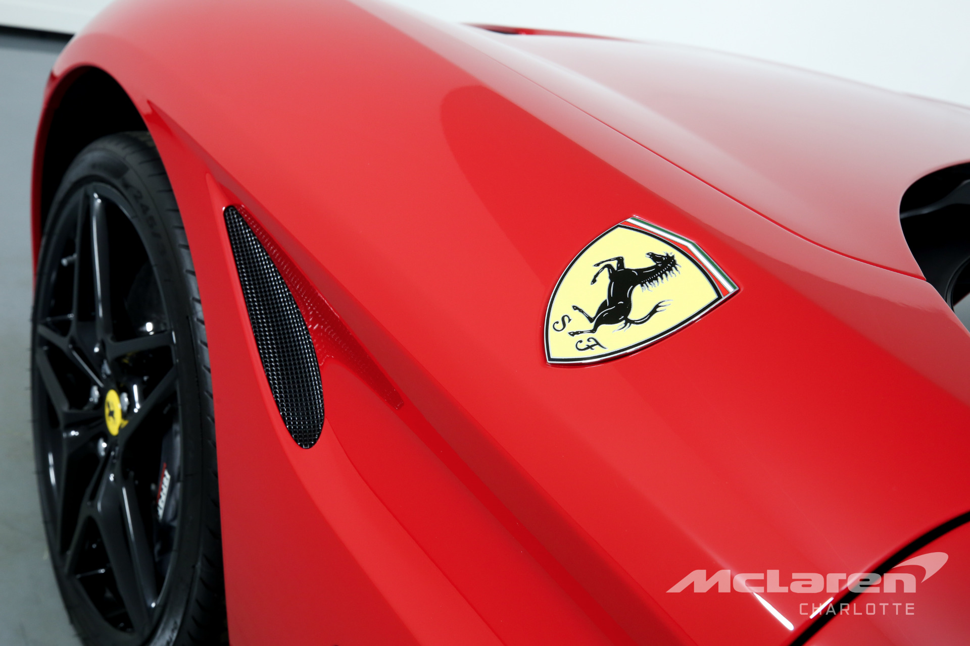 Used 2017 Ferrari California T Base | Charlotte, NC