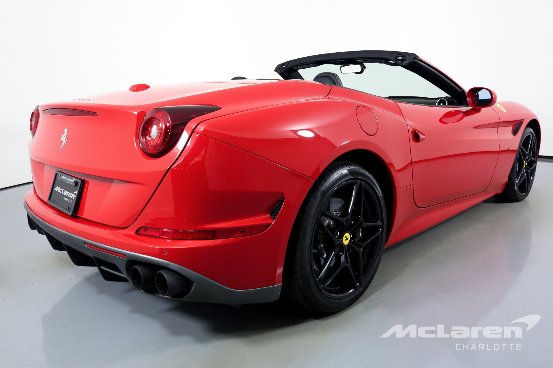 Used 2017 Ferrari California T Base | Charlotte, NC