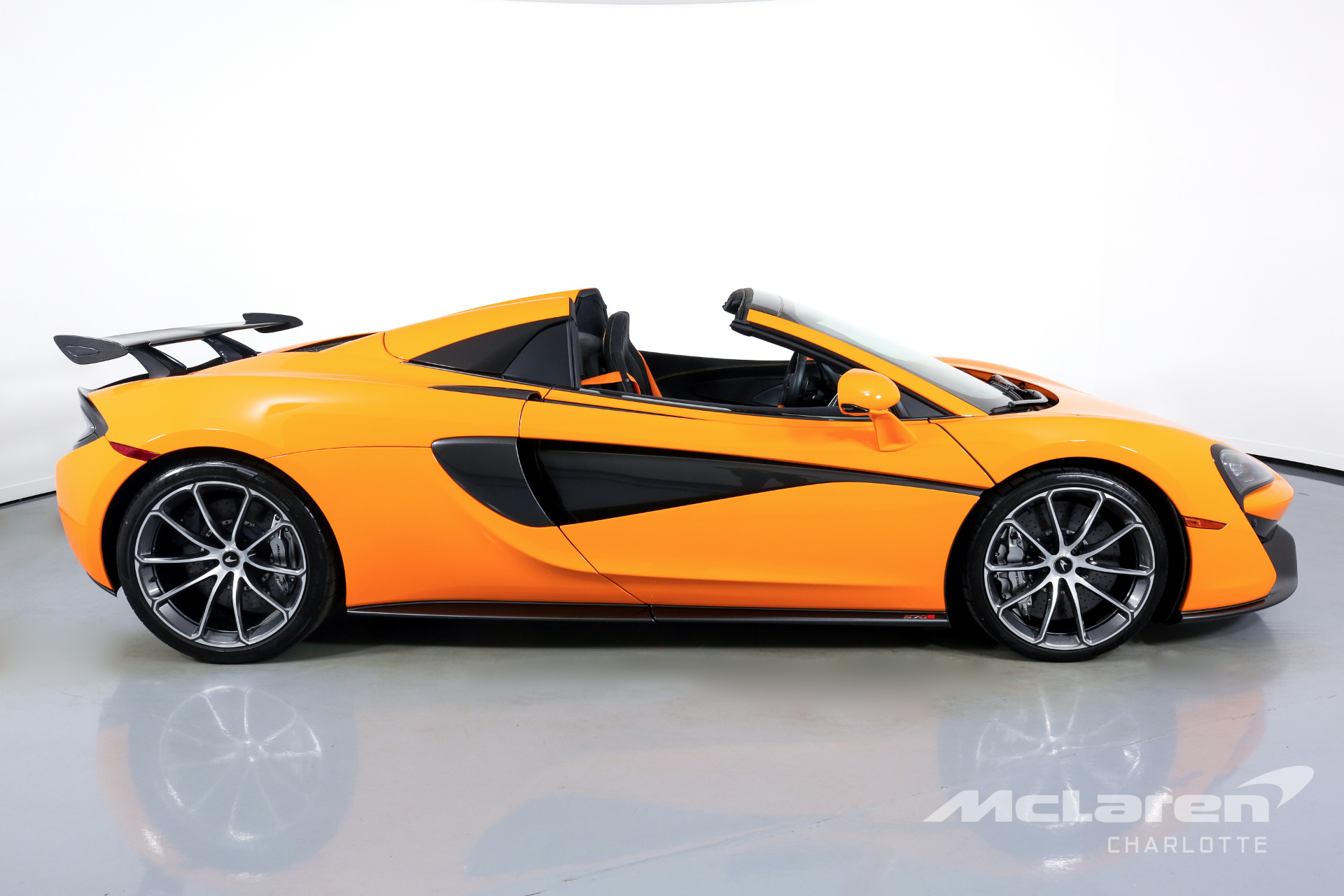 Used 2019 McLaren 570S Spider Base | Charlotte, NC