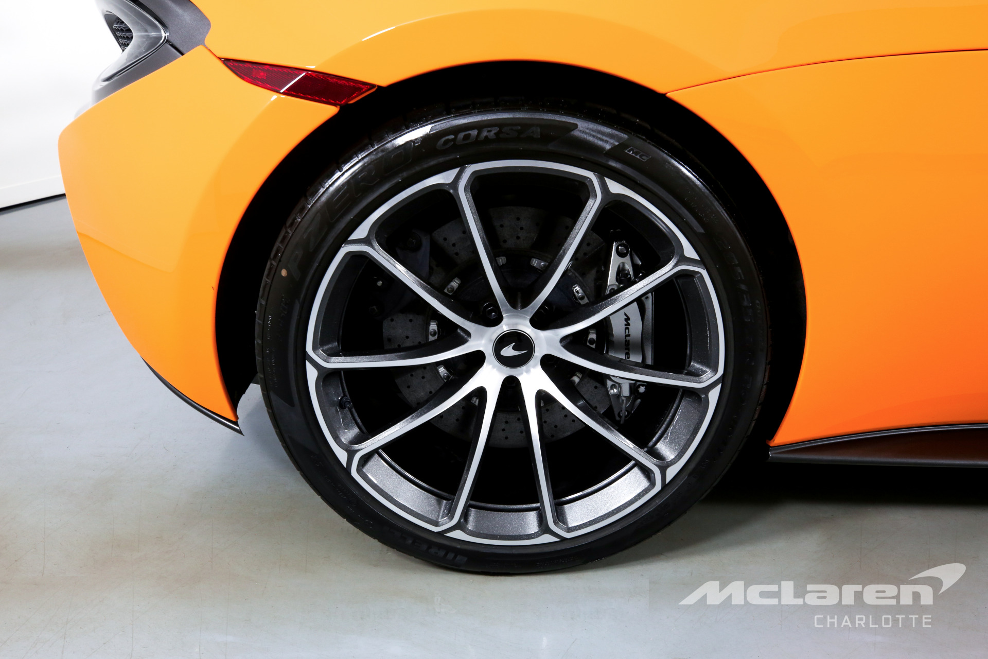 Used 2019 McLaren 570S Spider Base | Charlotte, NC