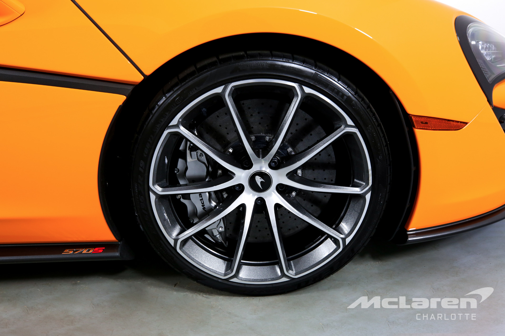 Used 2019 McLaren 570S Spider Base | Charlotte, NC