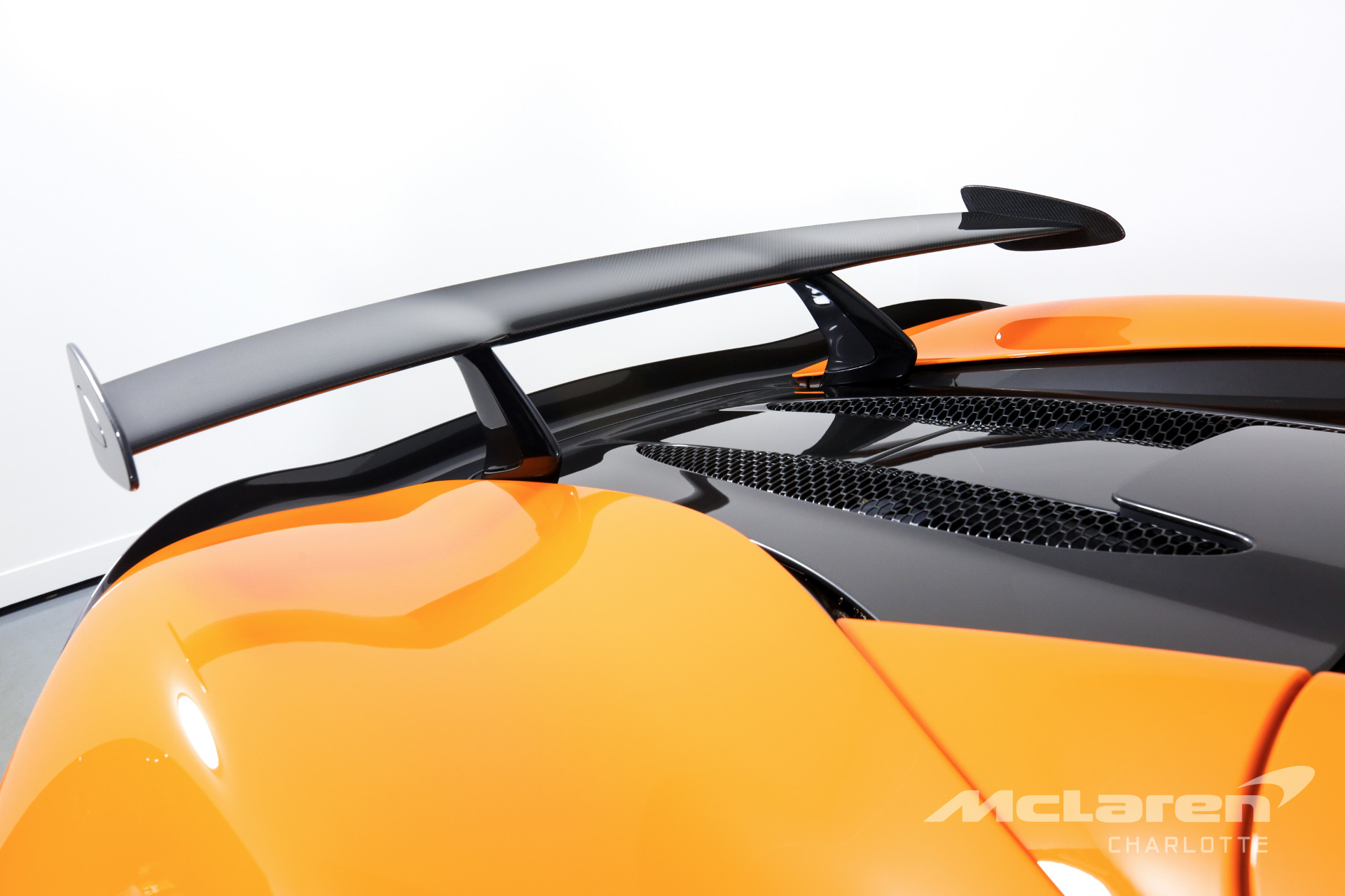 Used 2019 McLaren 570S Spider Base | Charlotte, NC