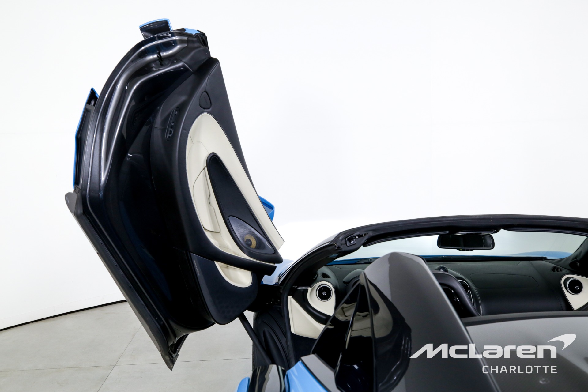 Used 2018 McLaren 570S Spider | Charlotte, NC