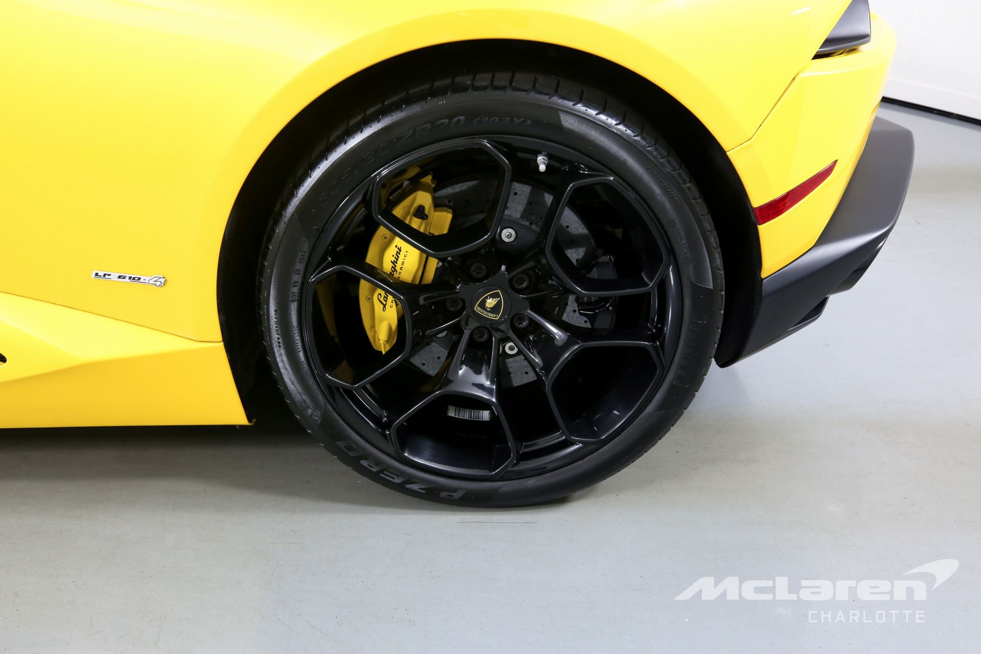 Used 2016 LAMBORGHINI HURACAN SPYDER LR 610-4 | Charlotte, NC