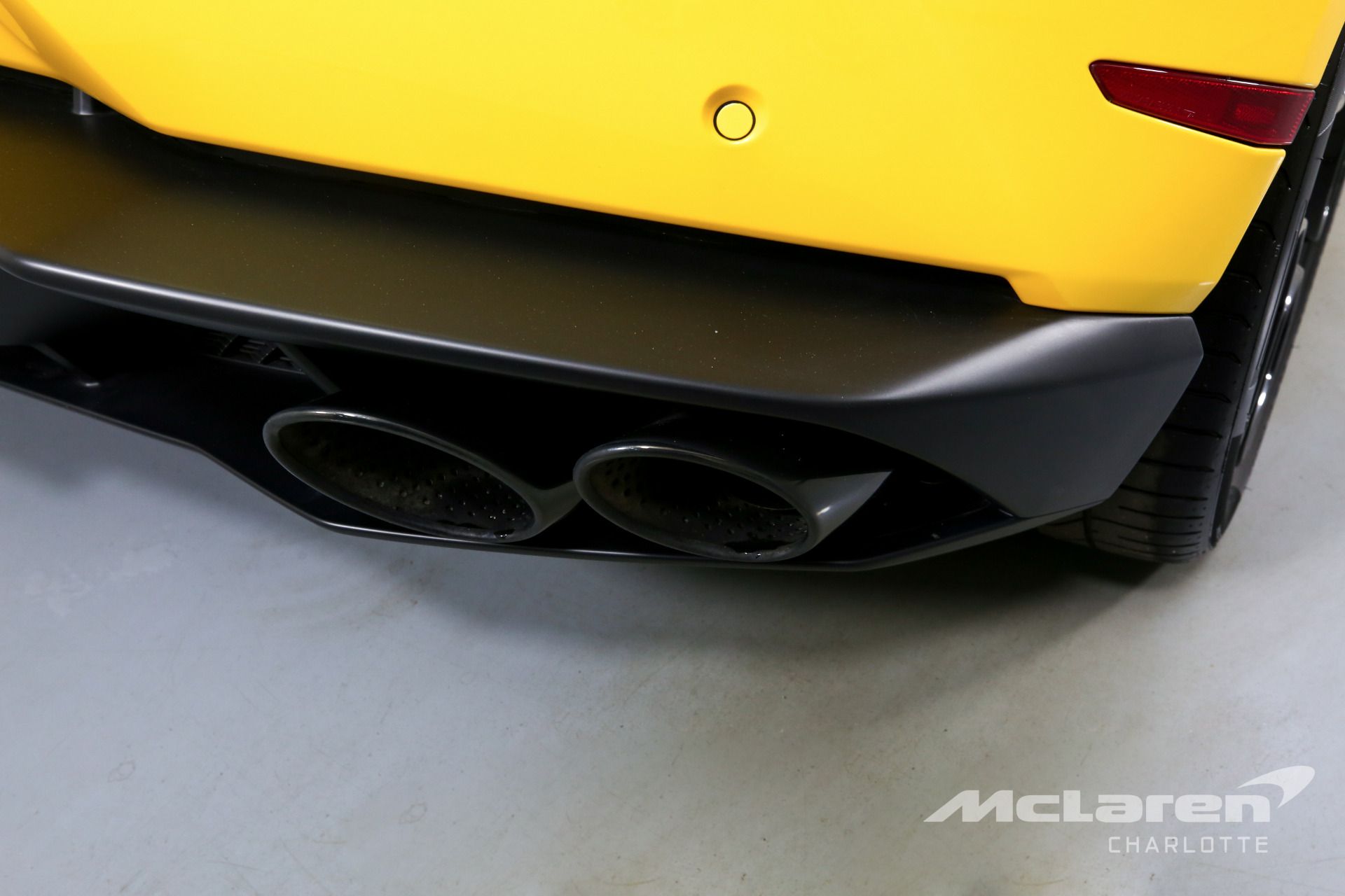 Used 2016 LAMBORGHINI HURACAN SPYDER LR 610-4 | Charlotte, NC