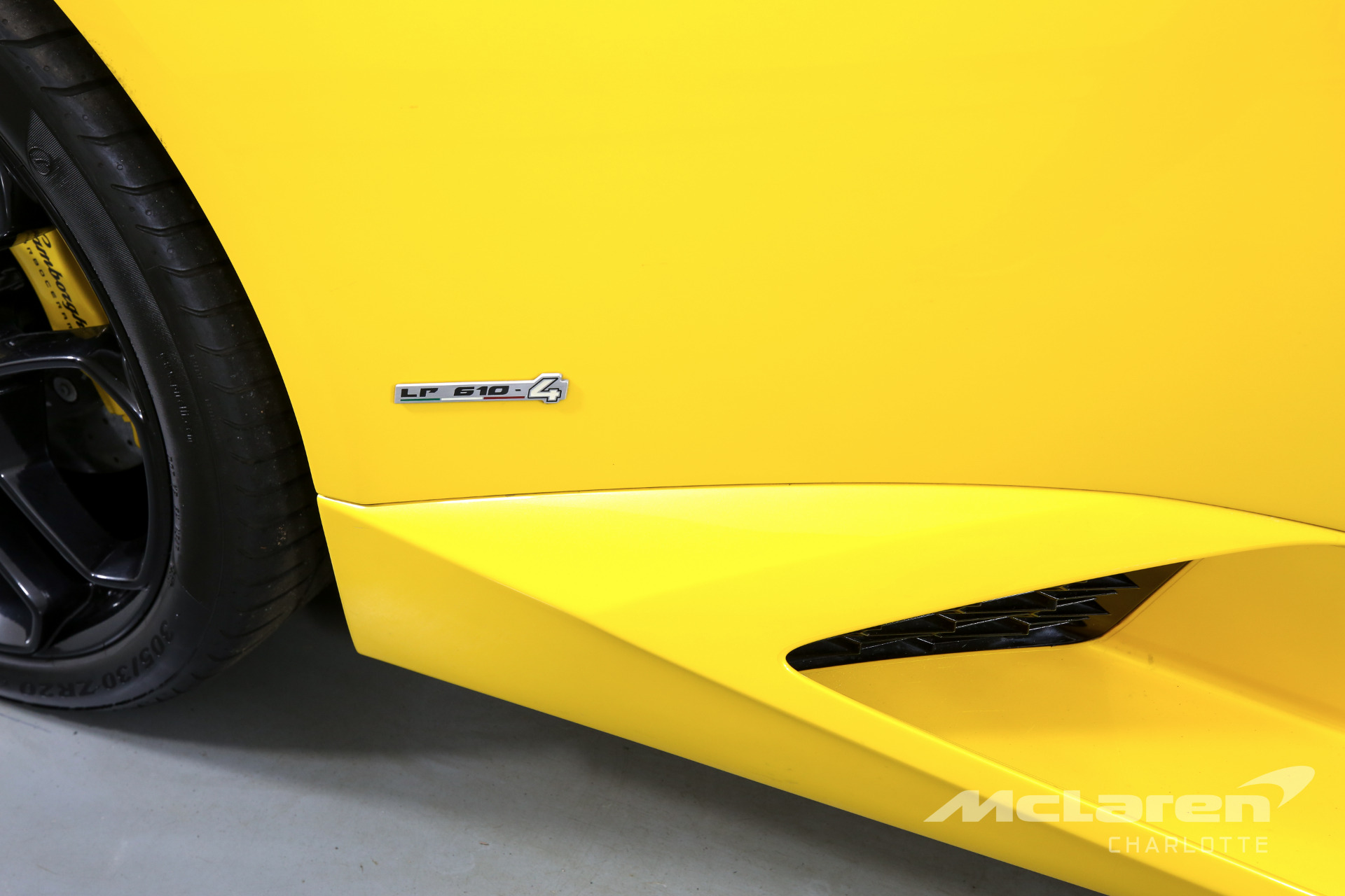 Used 2016 LAMBORGHINI HURACAN SPYDER LR 610-4 | Charlotte, NC