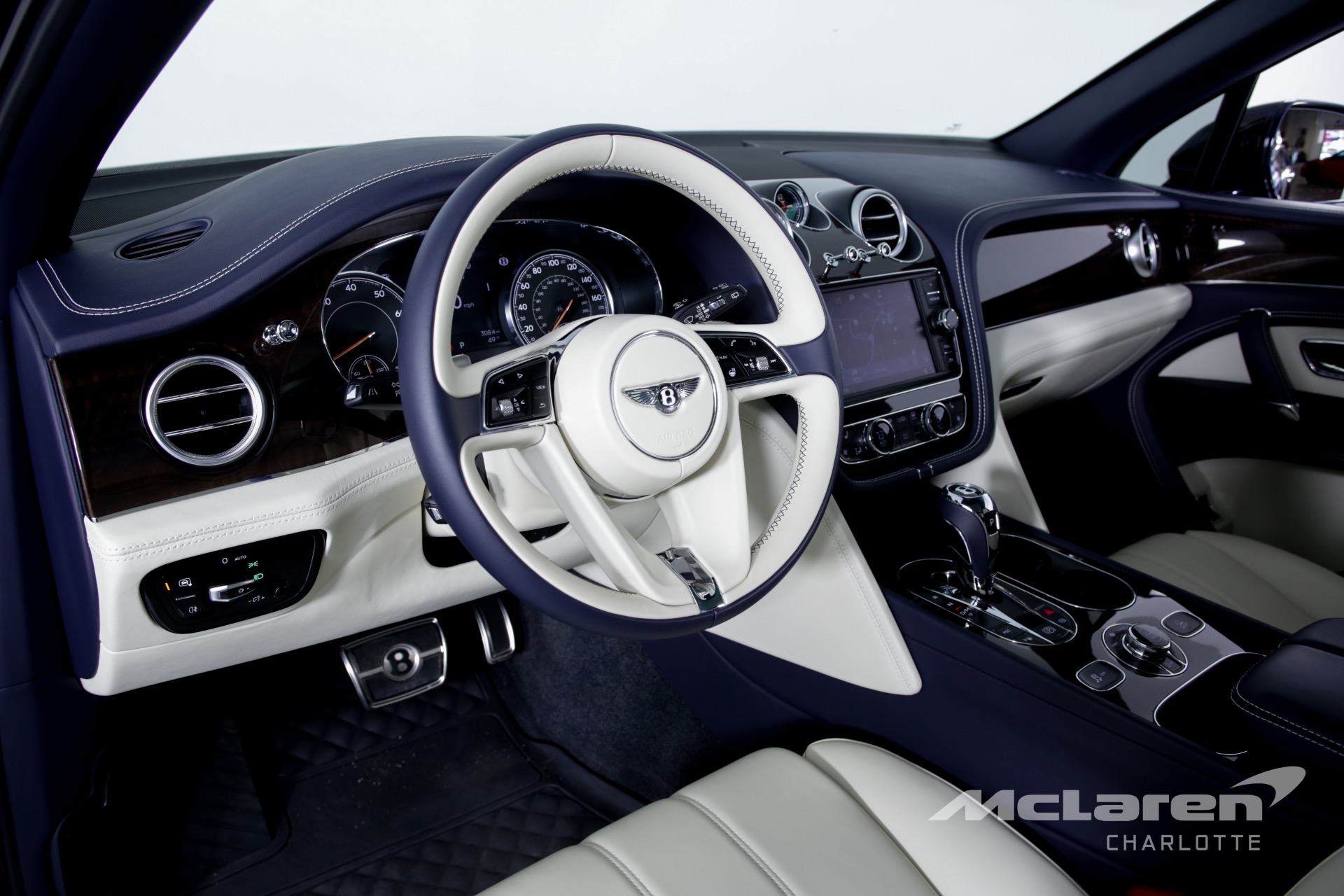 Used 2018 Bentley Bentayga Onyx Edition | Charlotte, NC