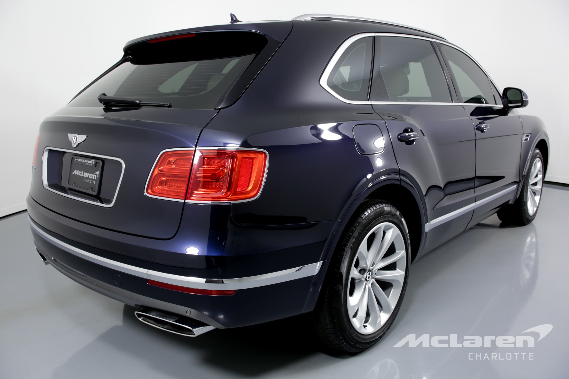 Used 2018 Bentley Bentayga Onyx Edition | Charlotte, NC