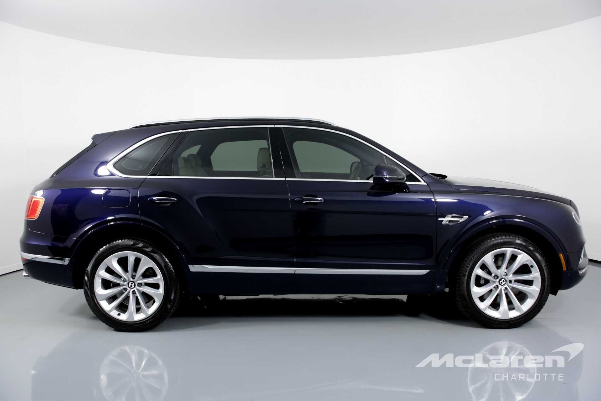 Used 2018 Bentley Bentayga Onyx Edition | Charlotte, NC
