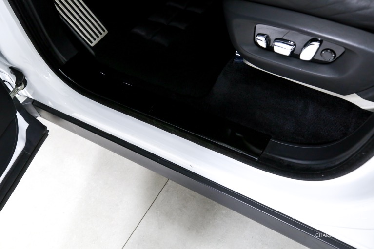 Used-2020-Rolls-Royce-Cullinan