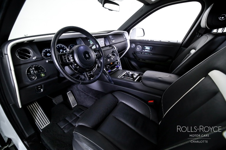 Used-2020-Rolls-Royce-Cullinan
