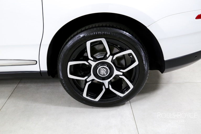 Used-2020-Rolls-Royce-Cullinan