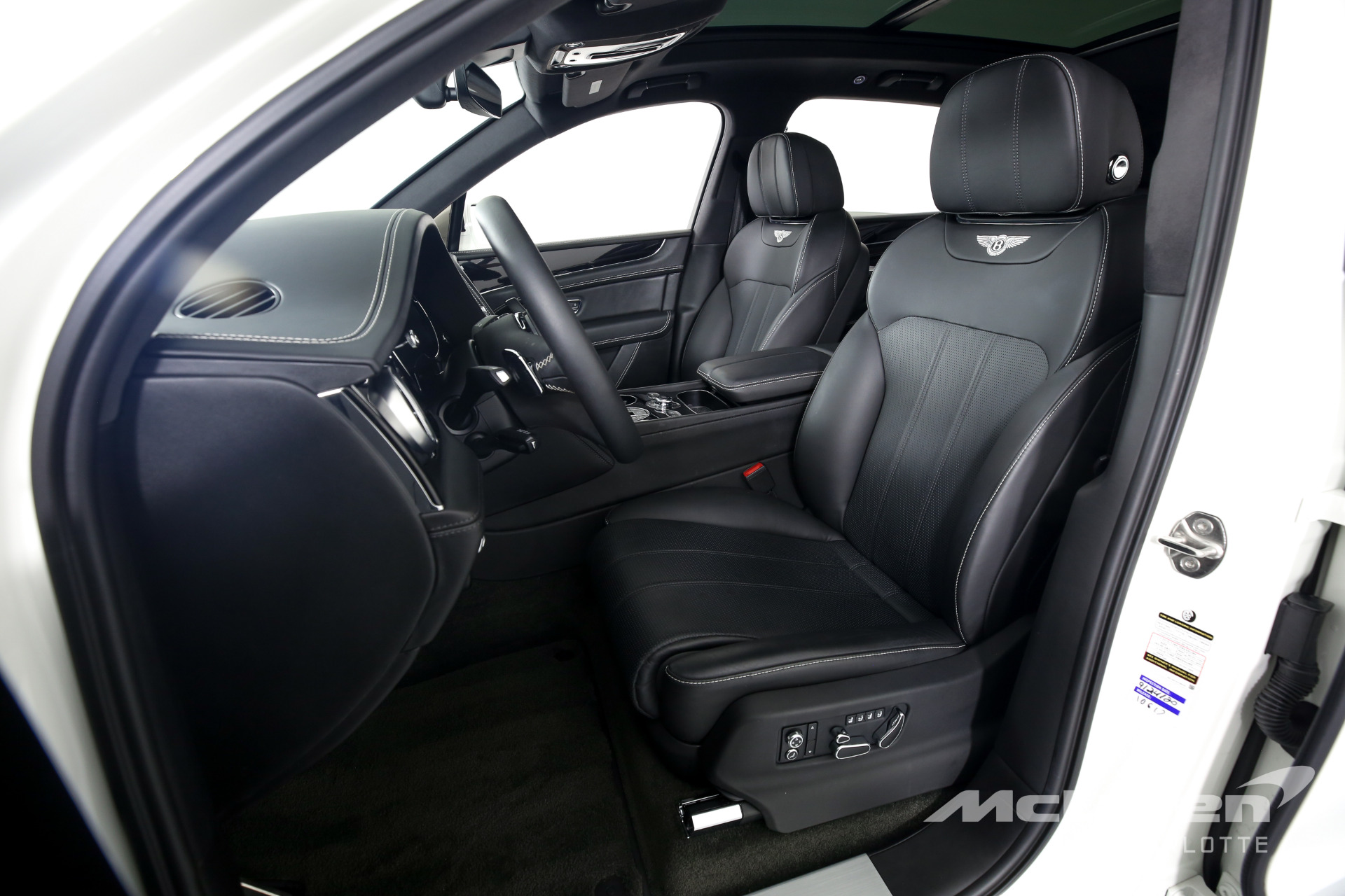 Used 2018 Bentley Bentayga Black Edition | Charlotte, NC