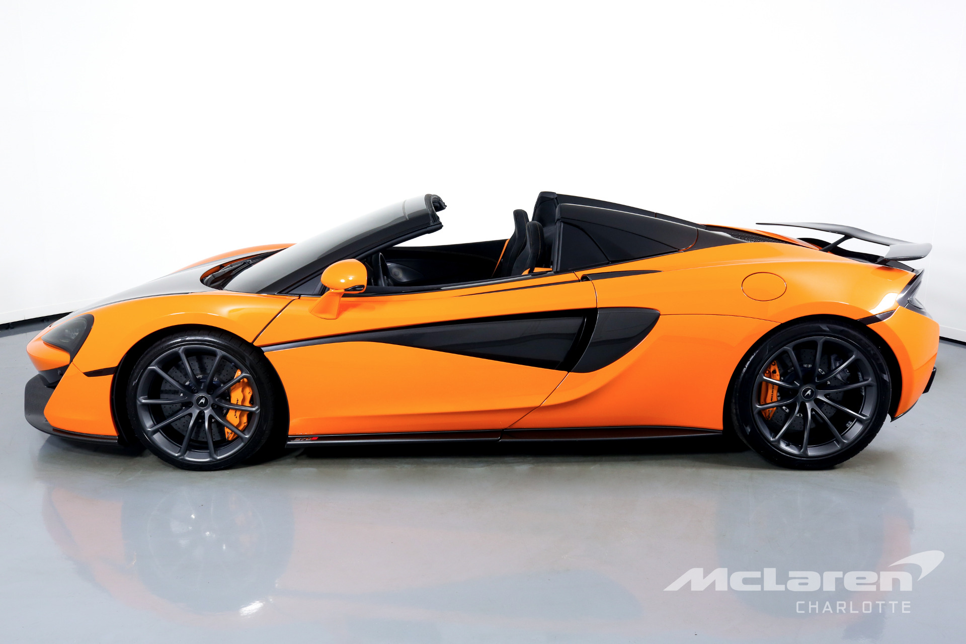 Used 2019 McLaren 570S Spider | Charlotte, NC