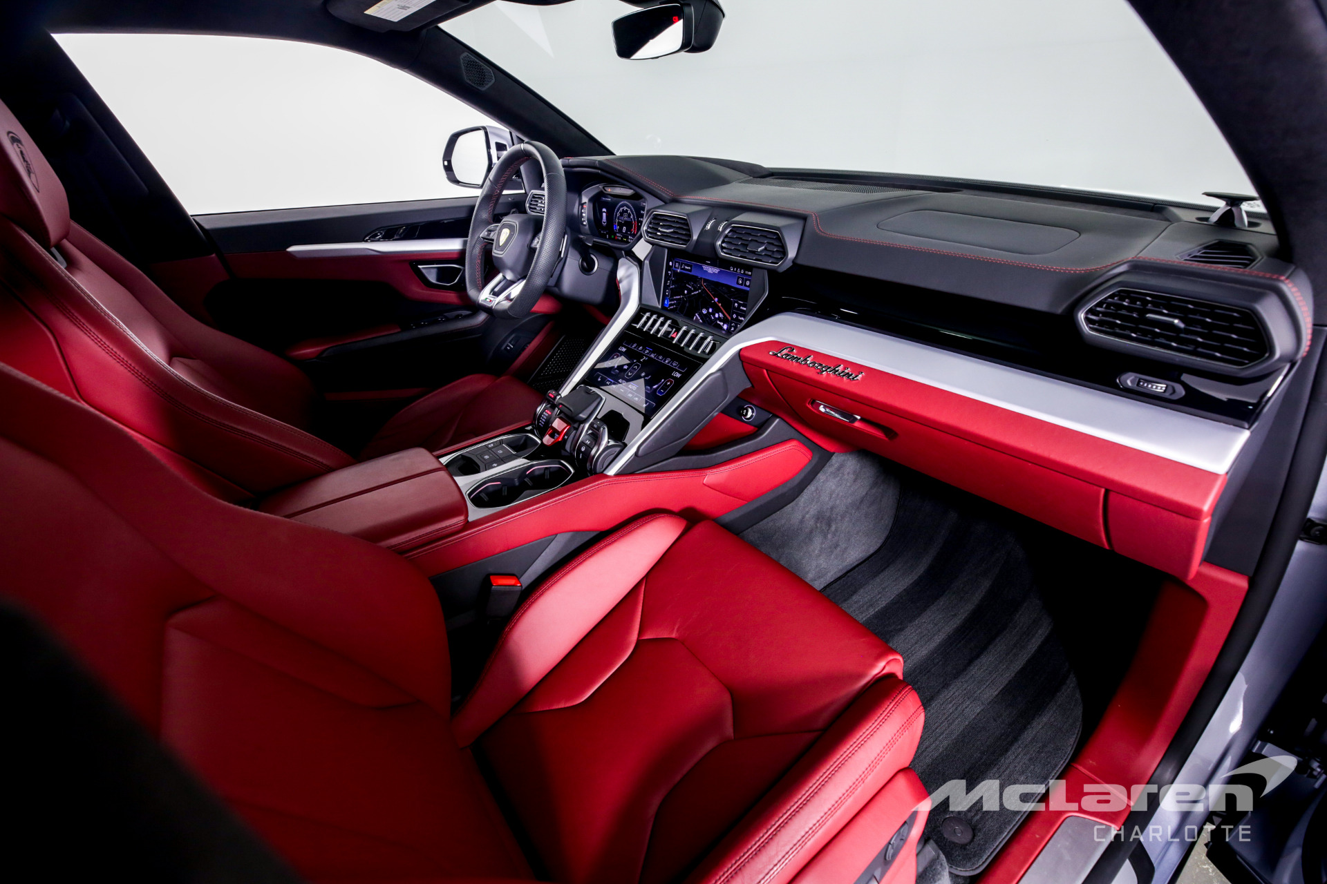 Used 2019 LAMBORGHINI URUS | Charlotte, NC