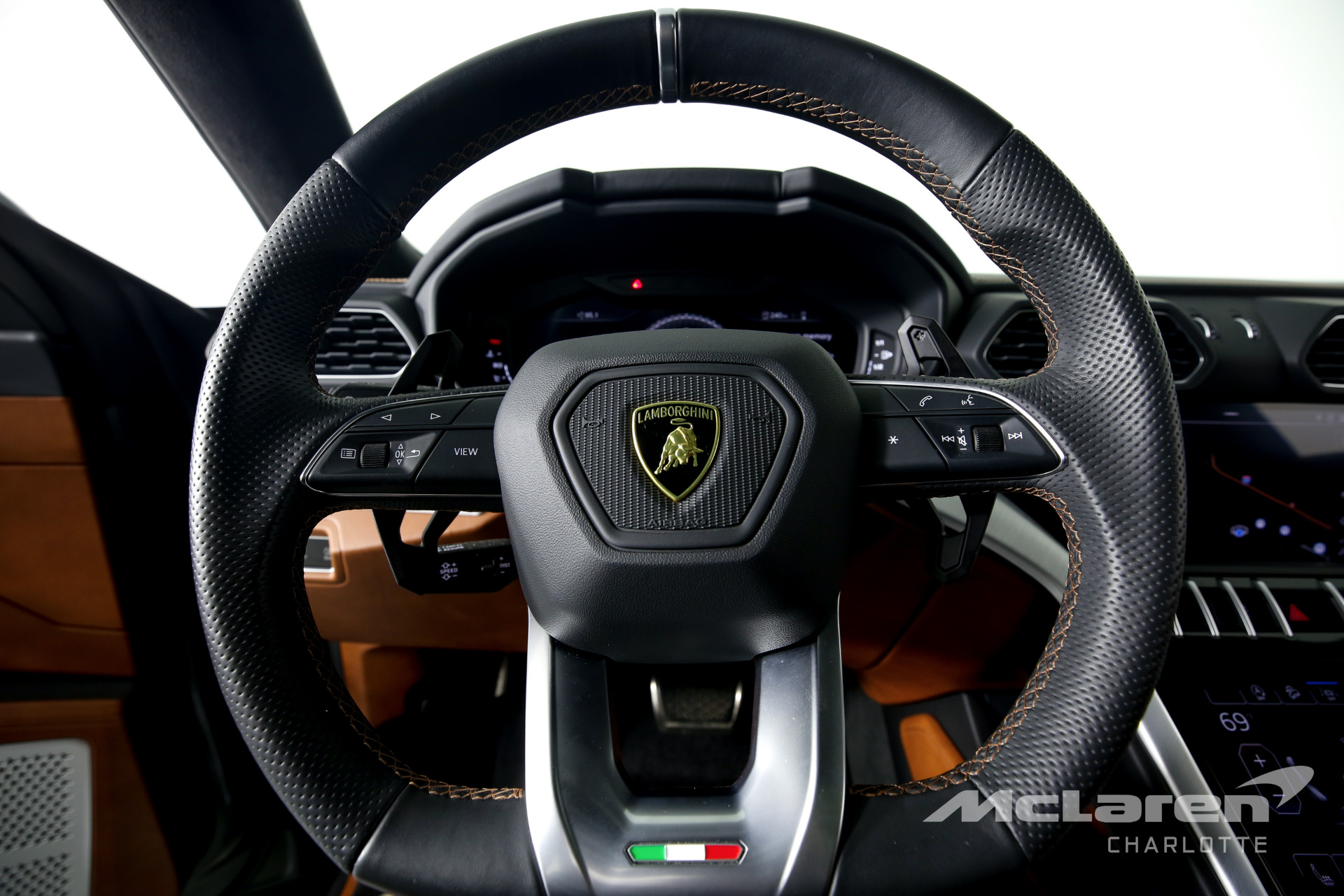 Used 2019 LAMBORGHINI URUS | Charlotte, NC