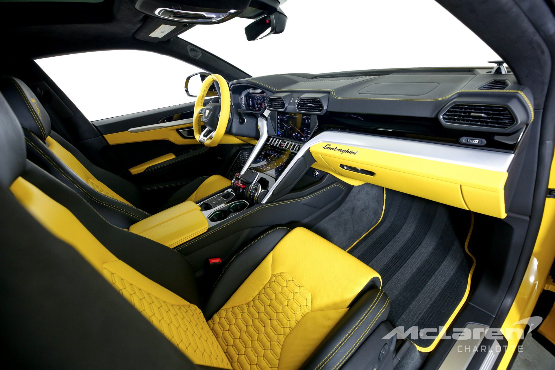Used 2019 LAMBORGHINI URUS | Charlotte, NC