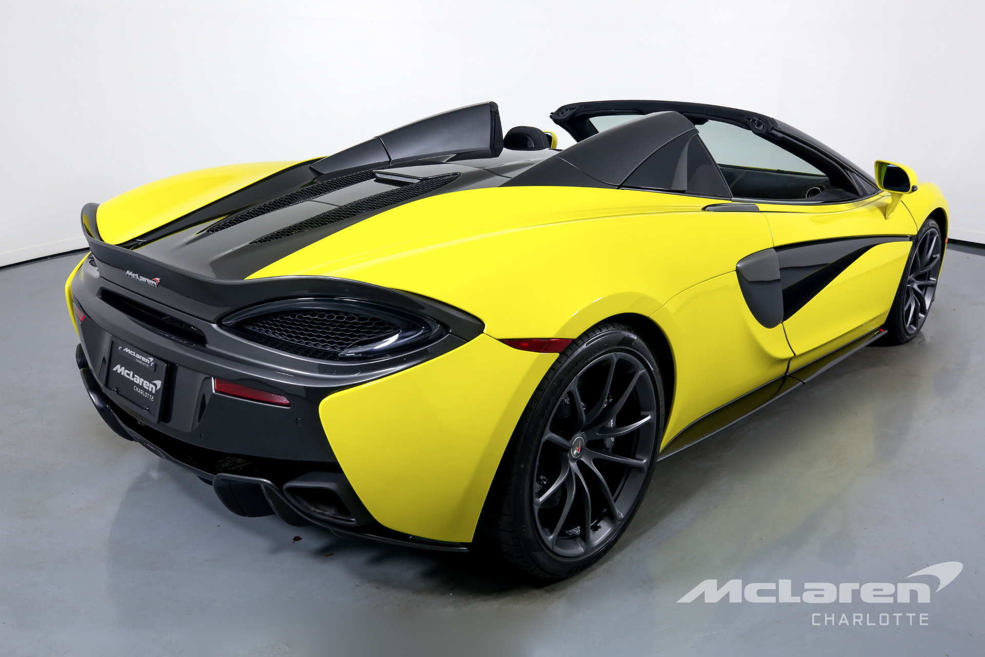 Used 2018 McLaren 570S Spider | Charlotte, NC