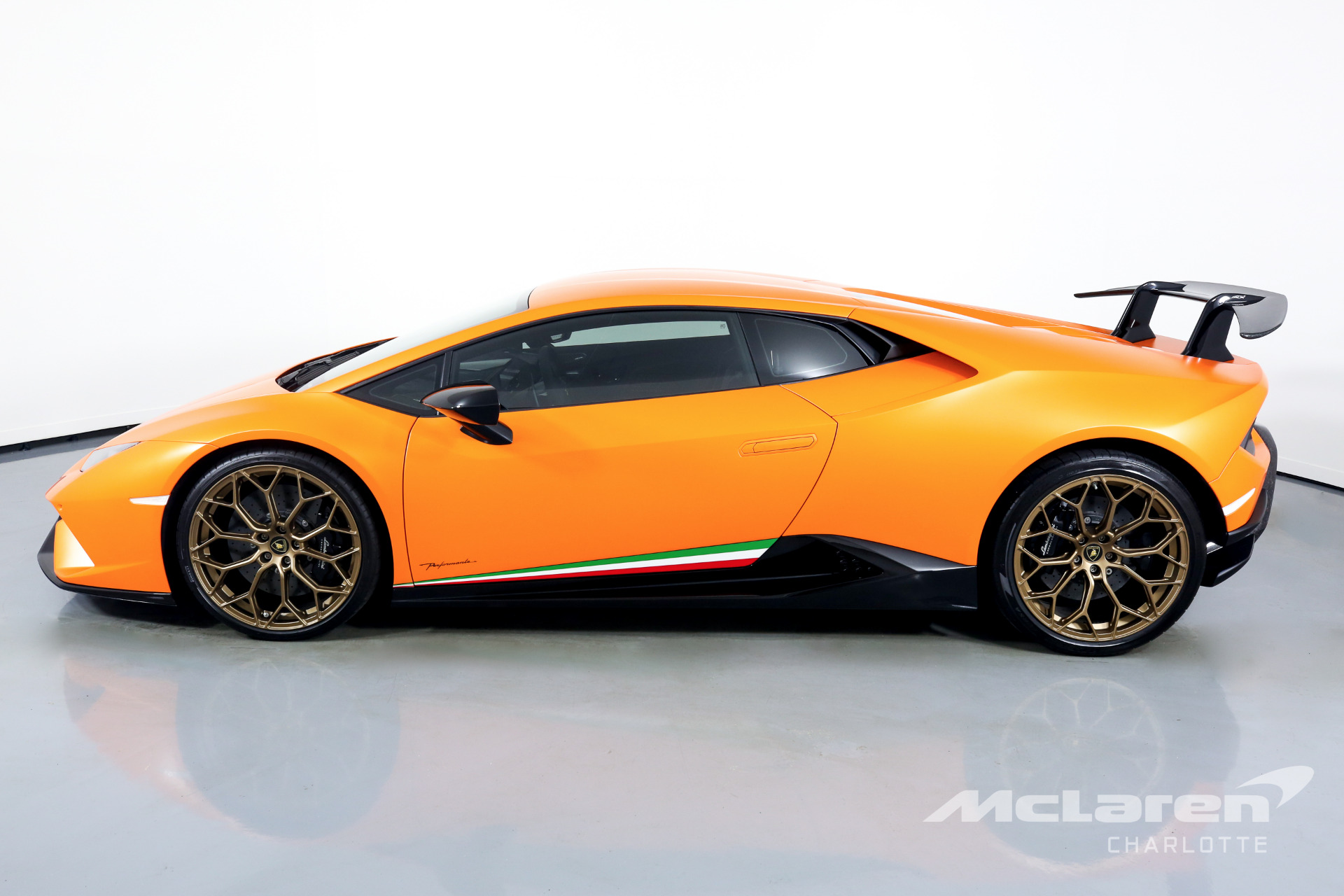 Used 2018 Lamborghini Huracan LP 640-4 Performante | Charlotte, NC