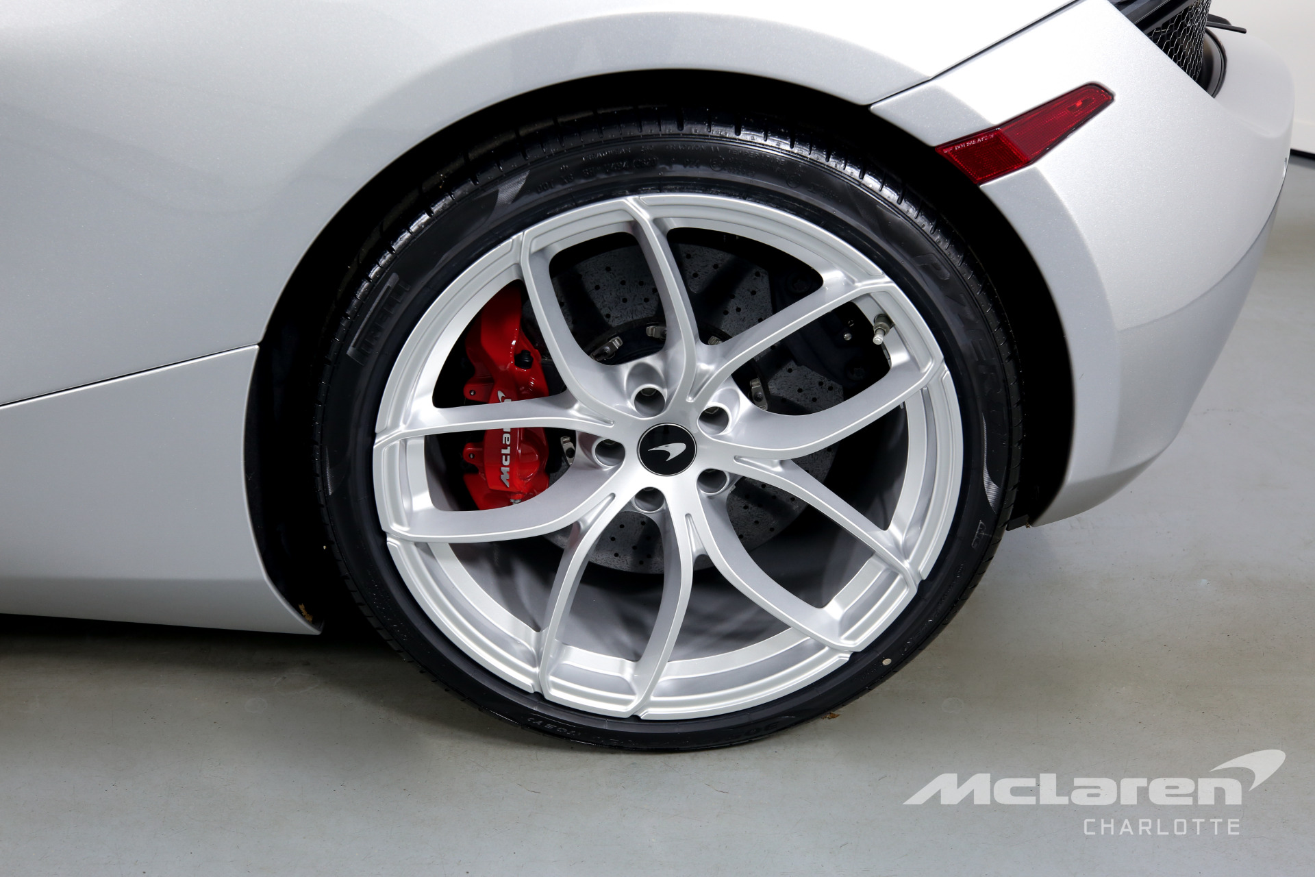 New 2019 McLaren 720S Spider Luxury | Charlotte, NC