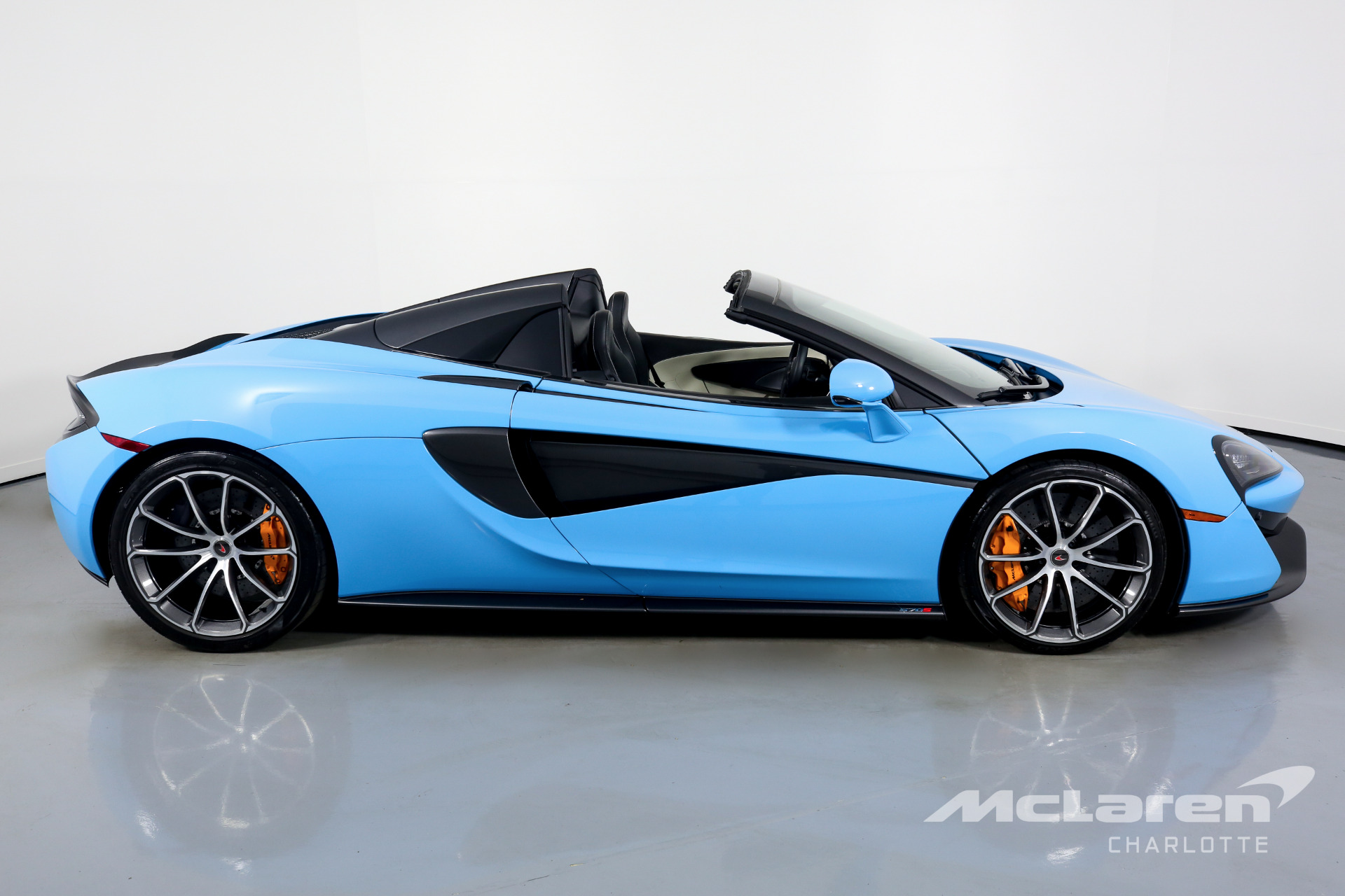 Used 2018 McLaren 570S Spider | Charlotte, NC