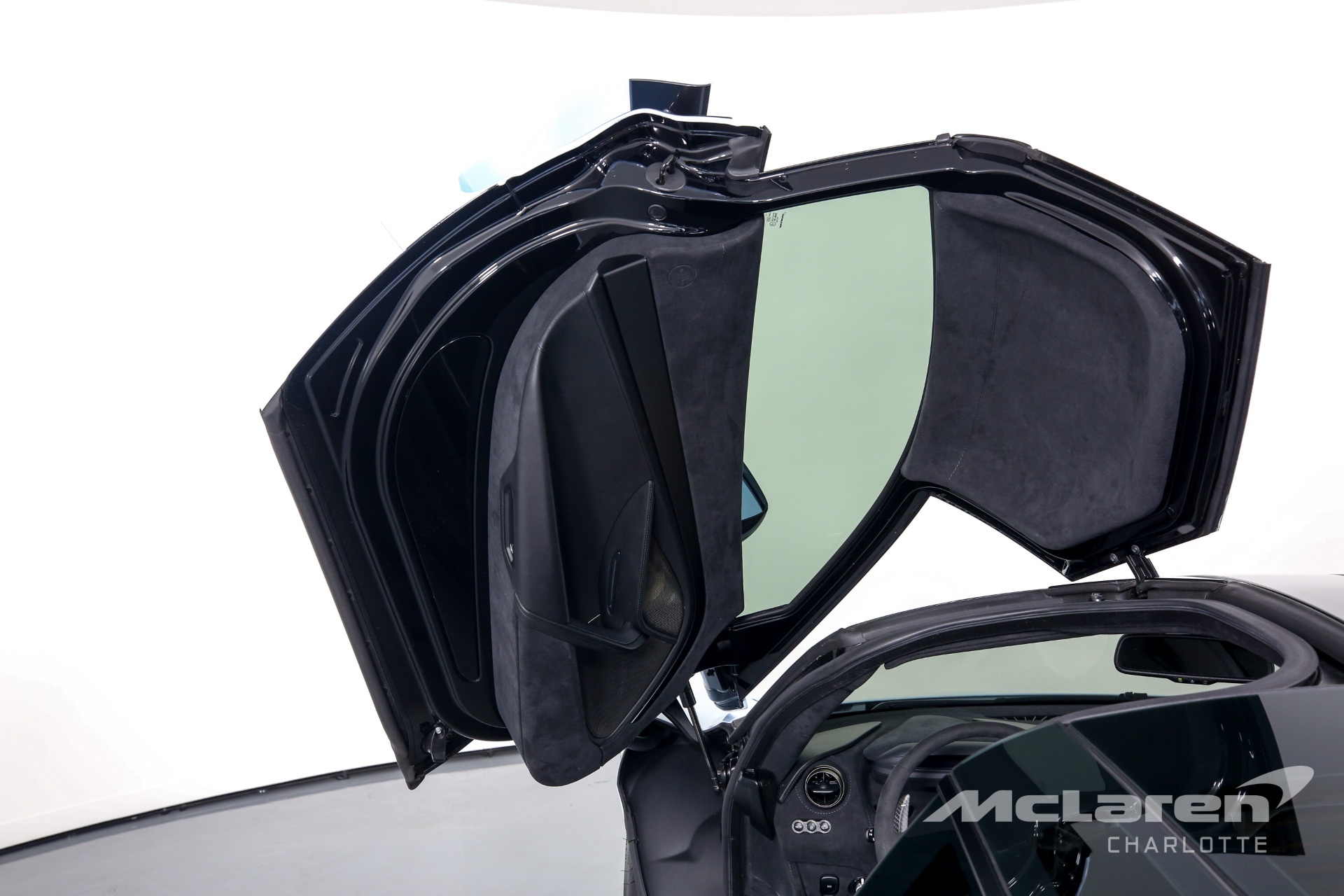 Used 2018 McLaren 720S Performance | Charlotte, NC