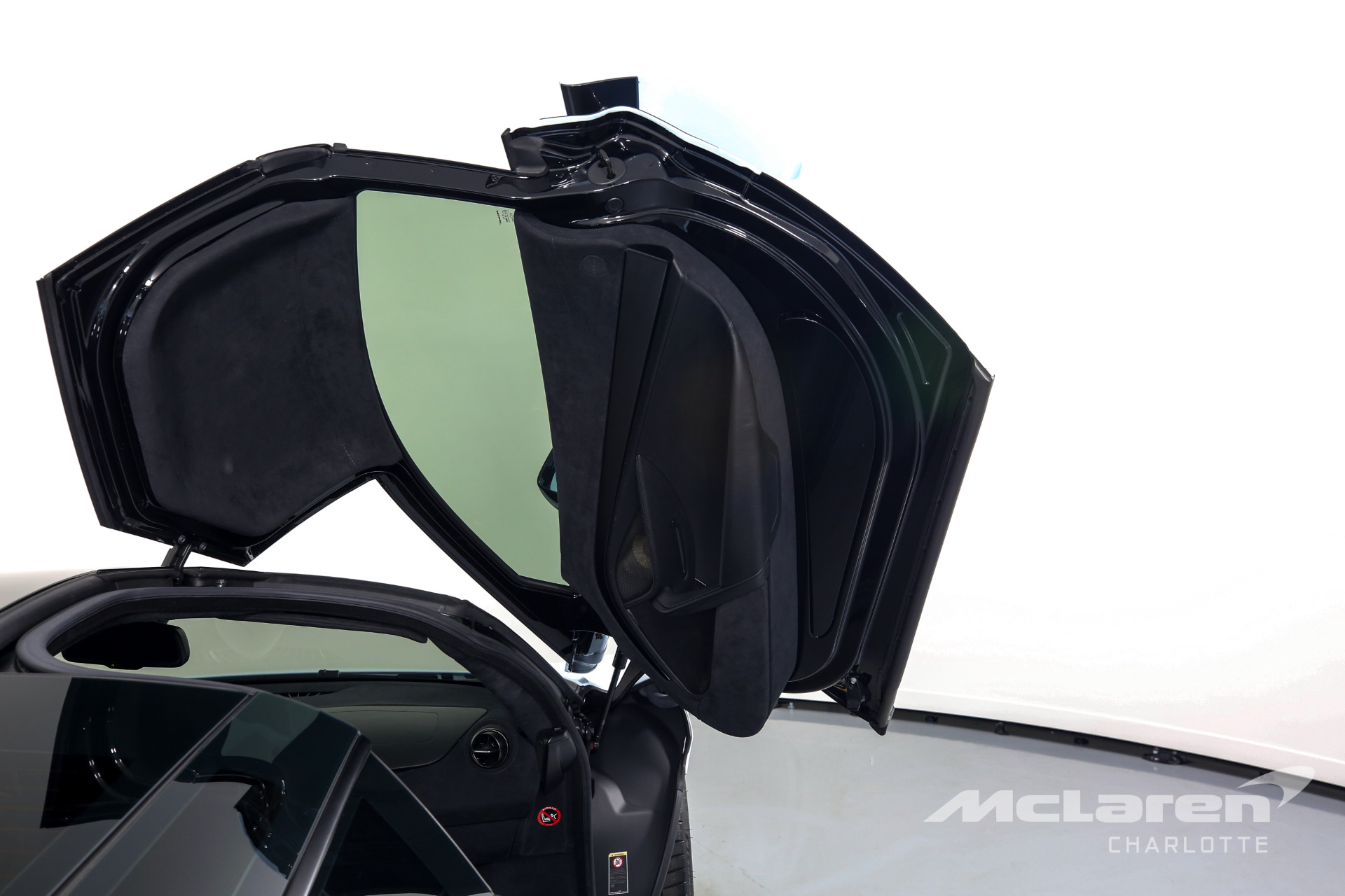Used 2018 McLaren 720S Performance | Charlotte, NC