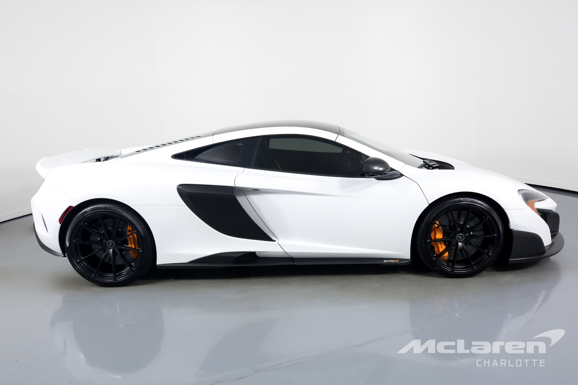 Used 2016 McLaren 675LT | Charlotte, NC