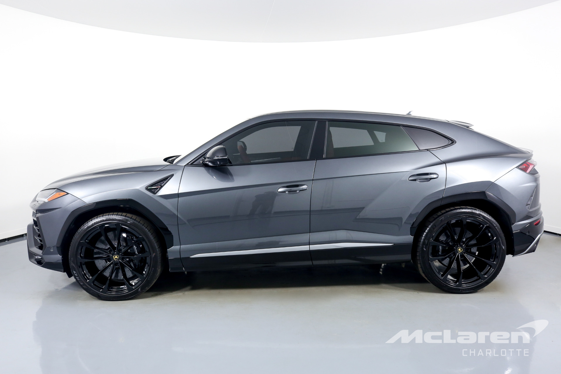 Used 2019 LAMBORGHINI URUS | Charlotte, NC