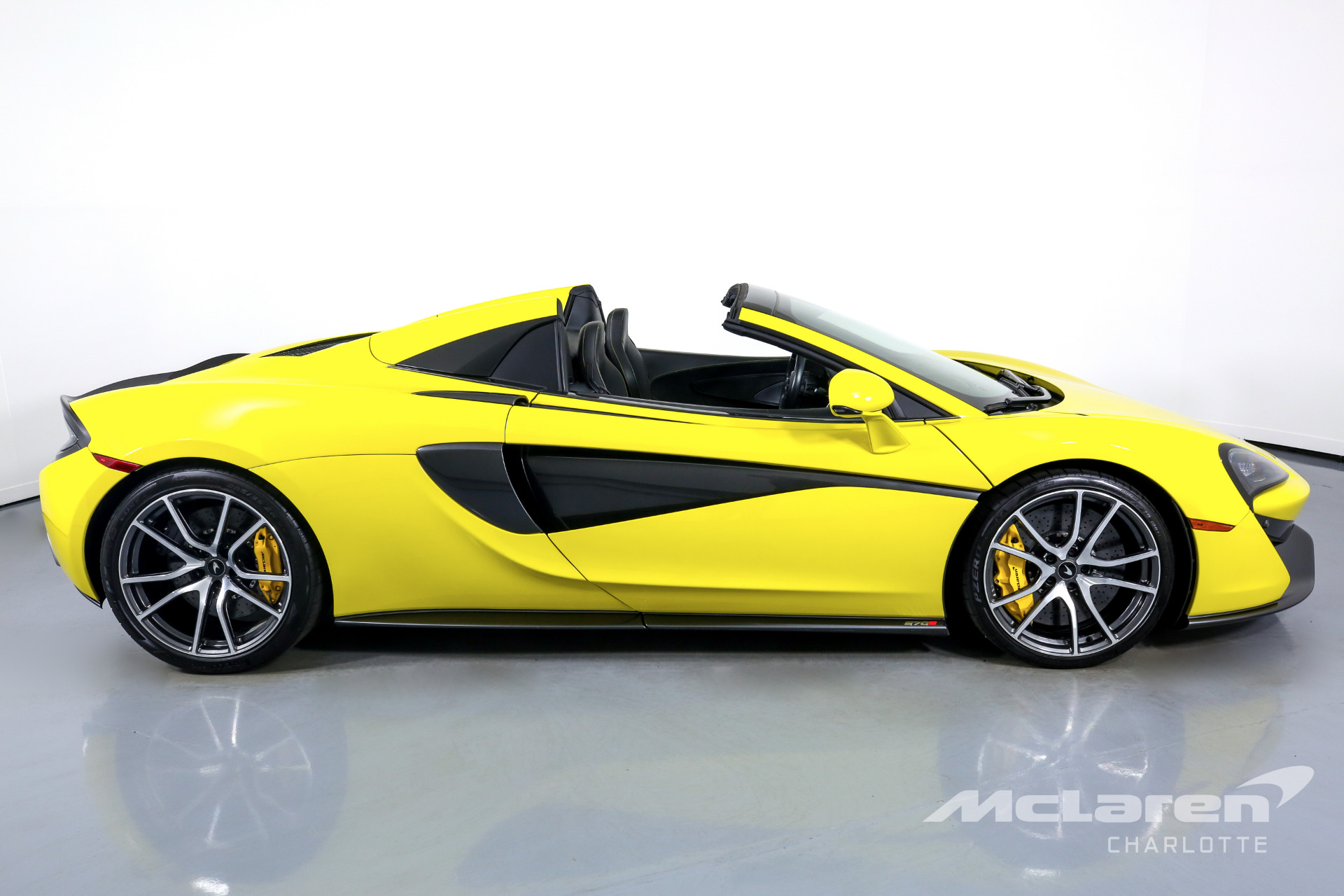 Used 2019 McLaren 570S Spider | Charlotte, NC