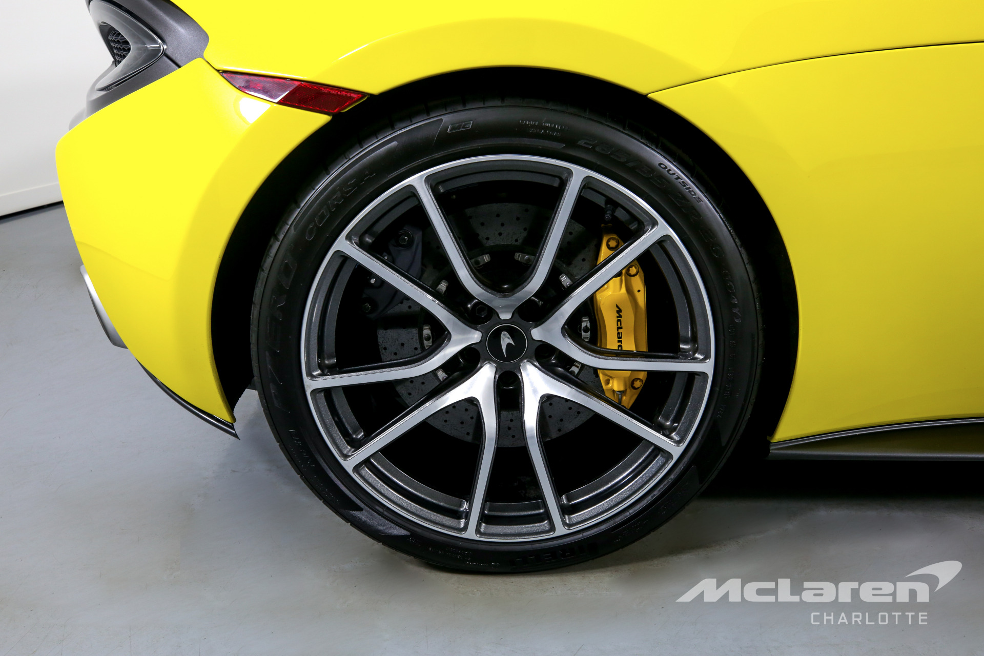 Used 2019 McLaren 570S Spider | Charlotte, NC