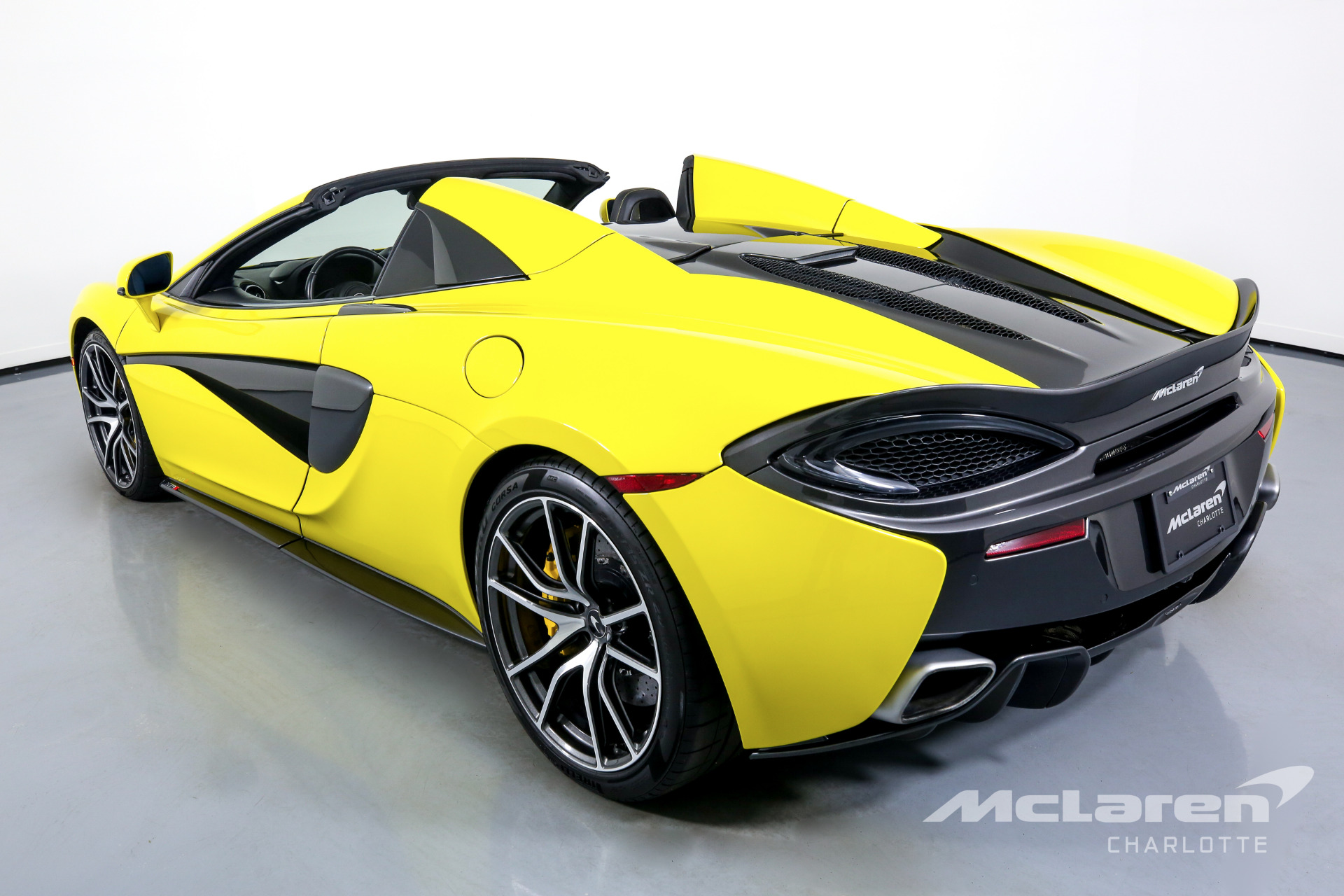 Used 2019 McLaren 570S Spider | Charlotte, NC