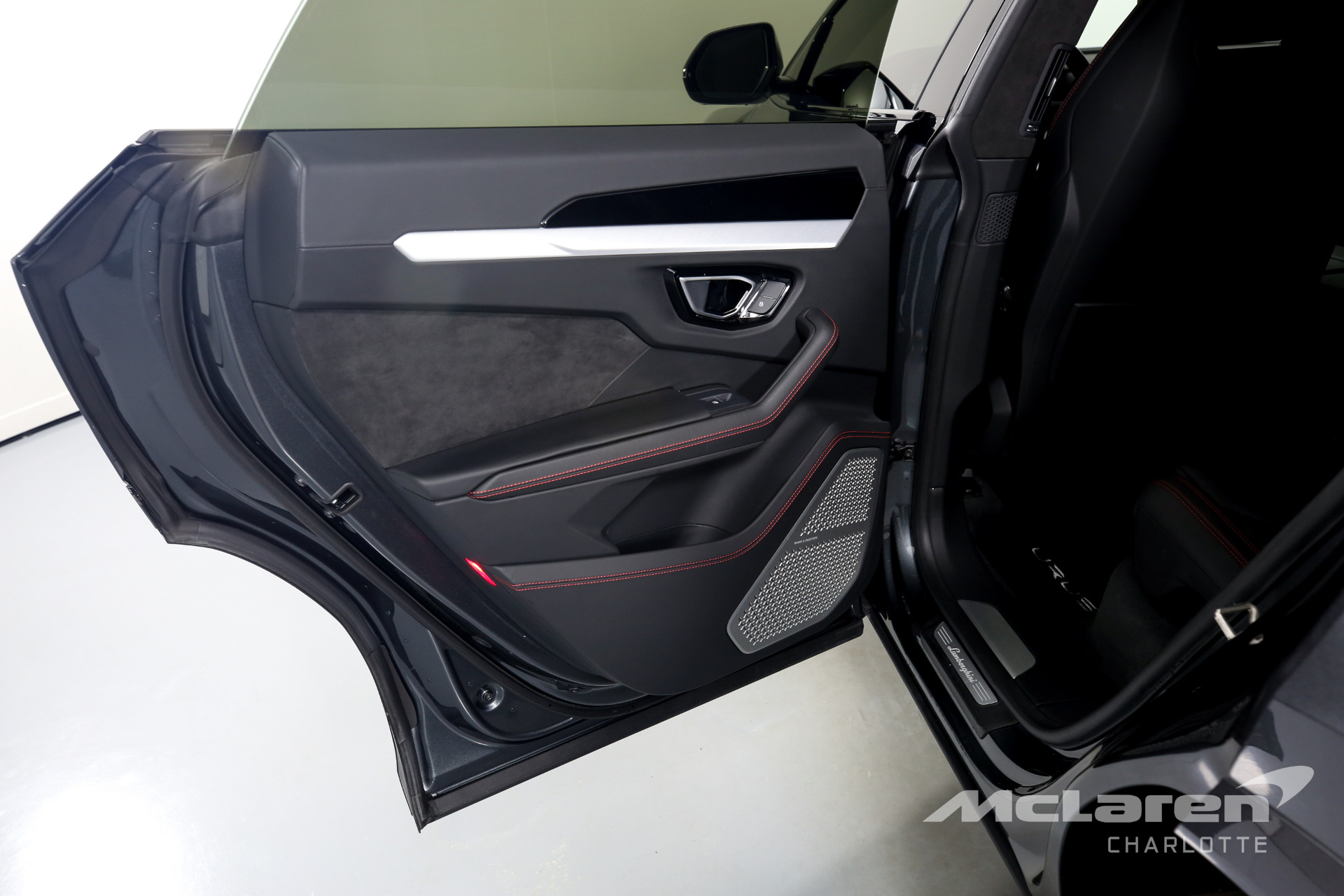 Used 2019 Lamborghini Urus | Charlotte, NC