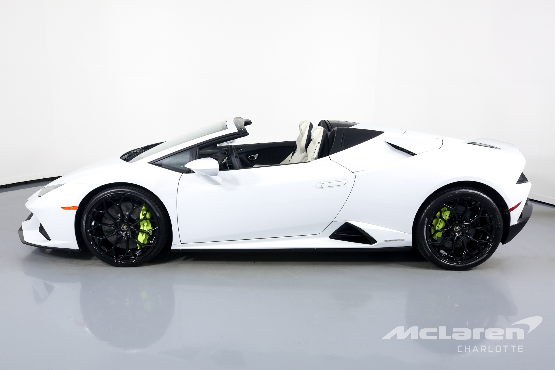Used 2020 Lamborghini Huracan LP 640-4 EVO Spyder | Charlotte, NC