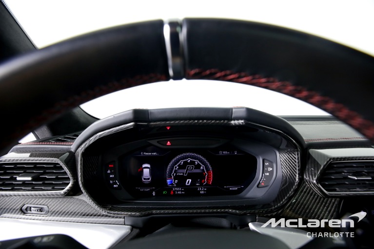 Used-2020-LAMBORGHINI-URUS