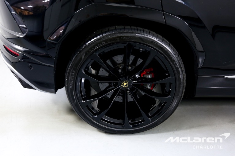 Used-2020-LAMBORGHINI-URUS