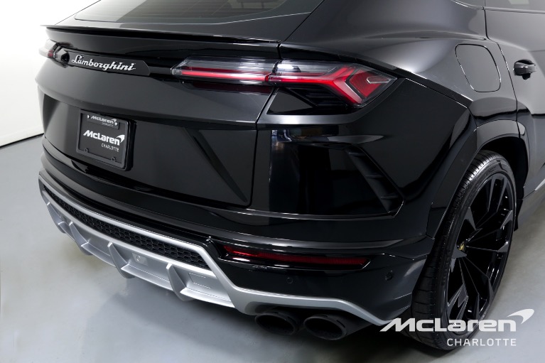 Used-2020-LAMBORGHINI-URUS