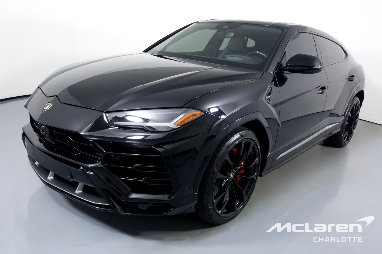 Used-2020-LAMBORGHINI-URUS