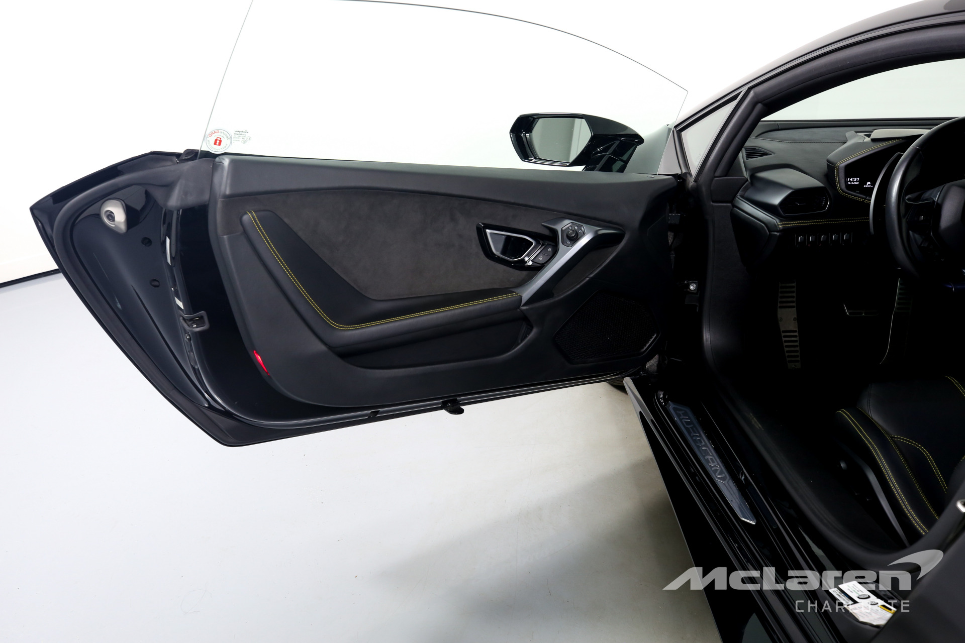 Used 2015 LAMBORGHINI HURACAN LR 610-4 | Charlotte, NC